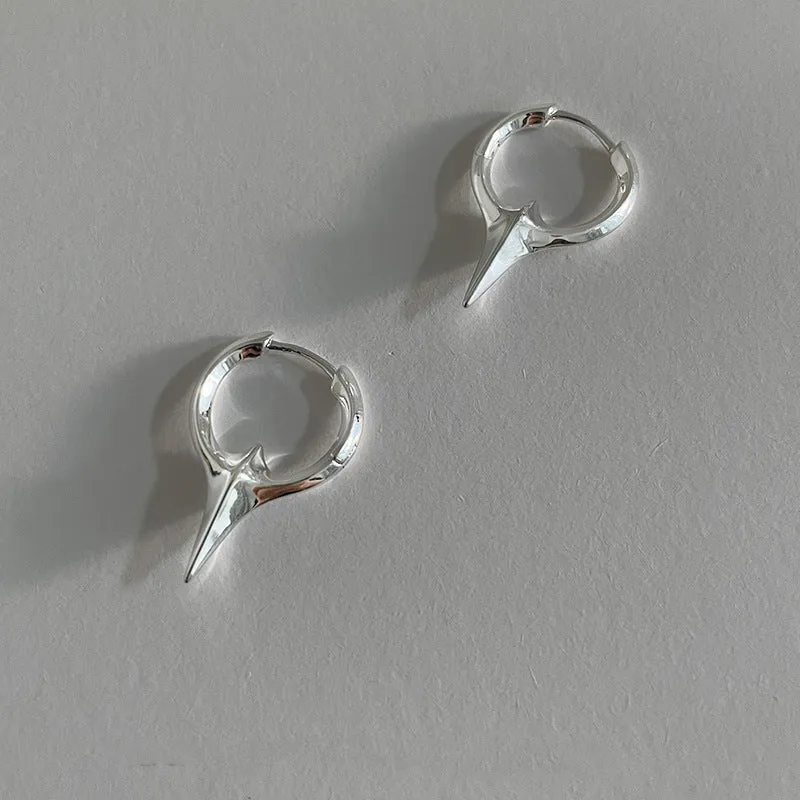 Women's geometric star ear clips with copper white gold electroplated finish and personality temperament design