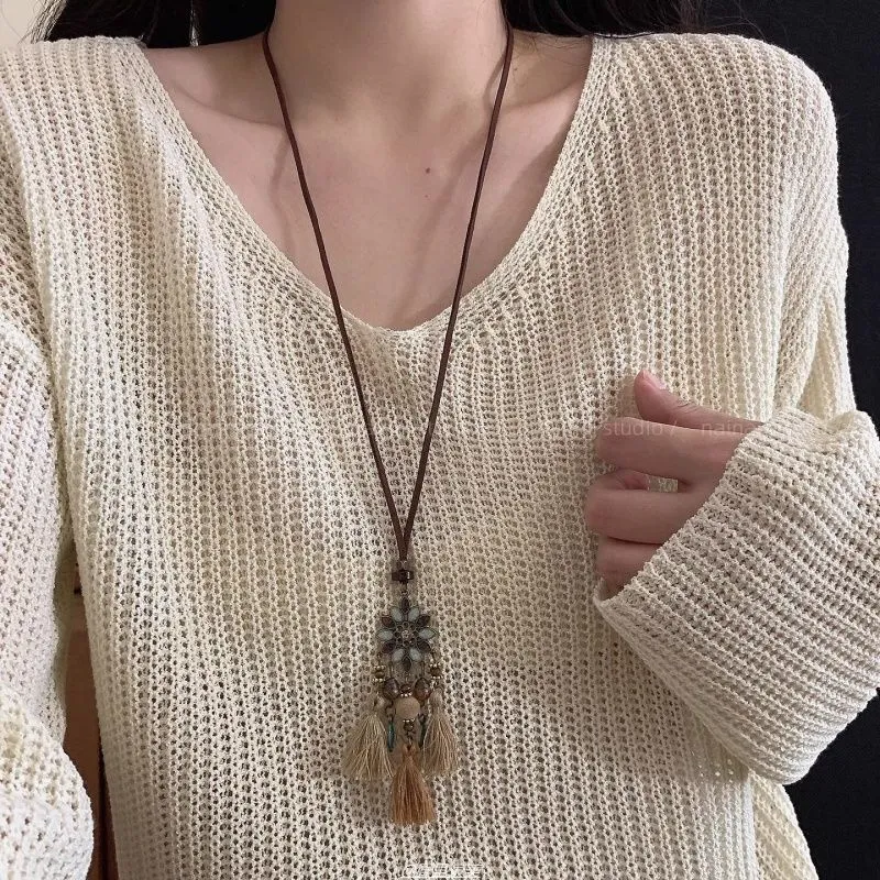 Retro ethnic style tassel long pendant necklace with copper alloy and acrylic in dreamcatcher colour