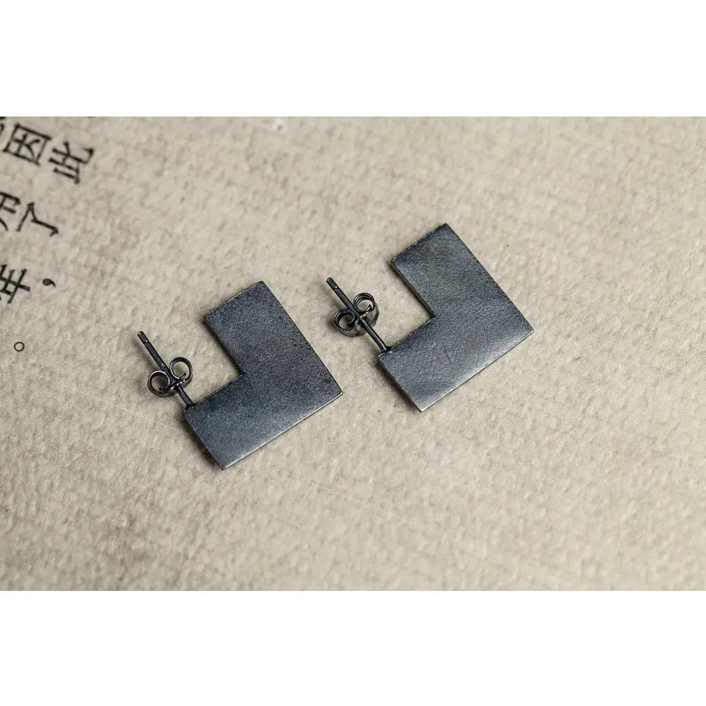 Sterling silver geometric square earrings with oxidation black finish, 16mm minimalist design