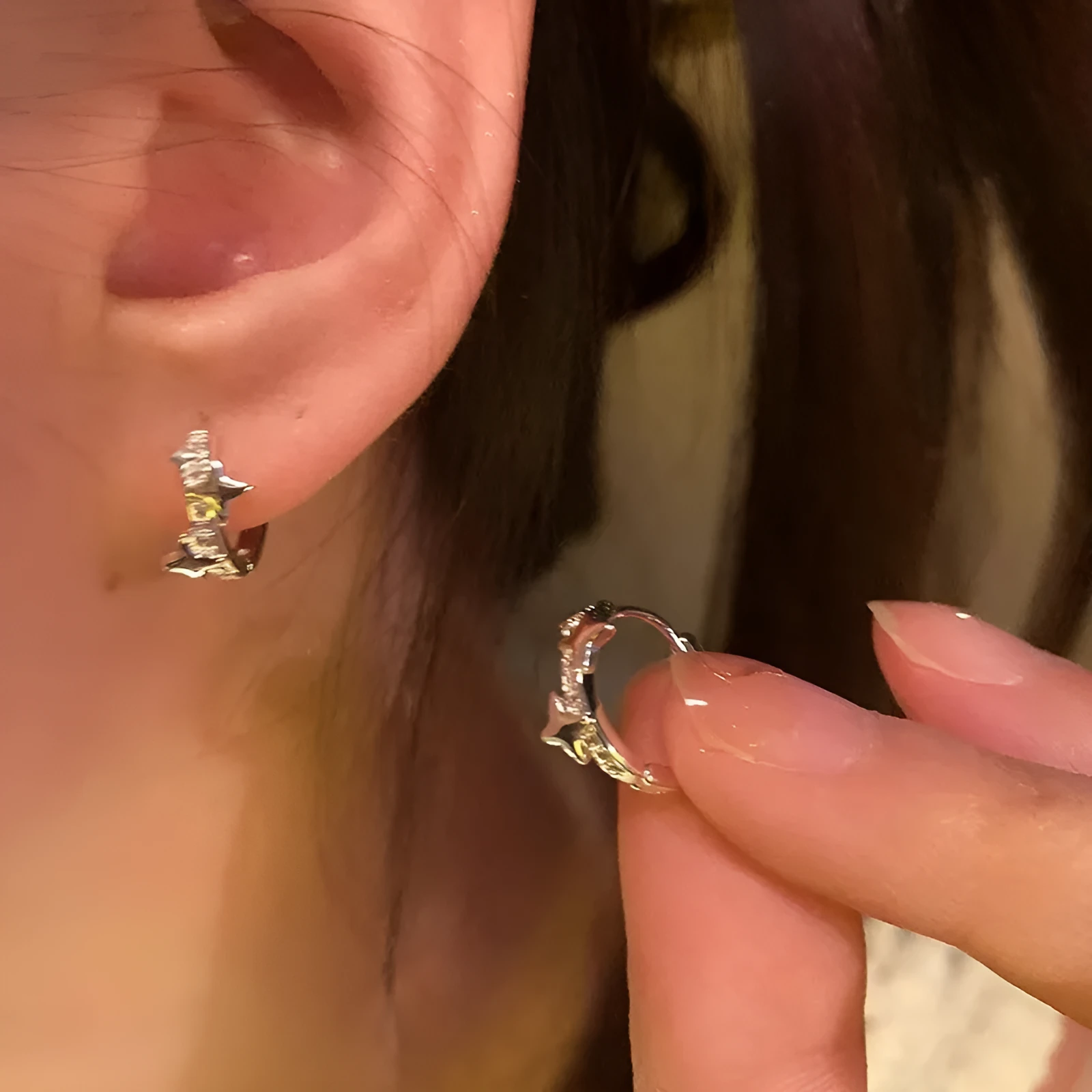 Silver electroplated alloy star earrings for women, lightweight sweet cool style jewellery