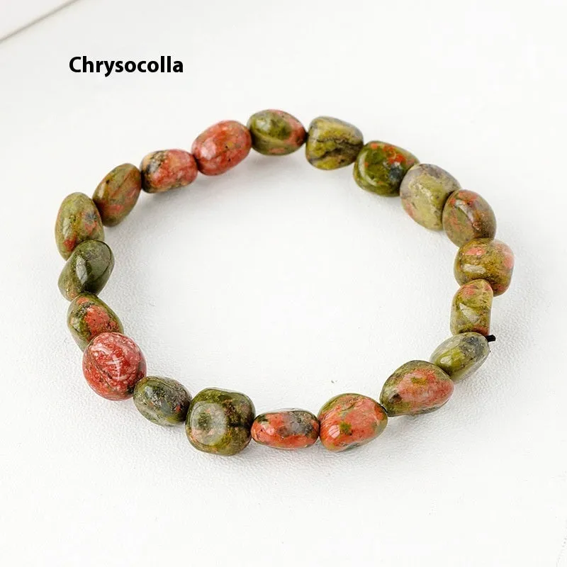 Natural amethyst large particle gravel rolling stone bracelet on a plain background showing smooth rounded beads