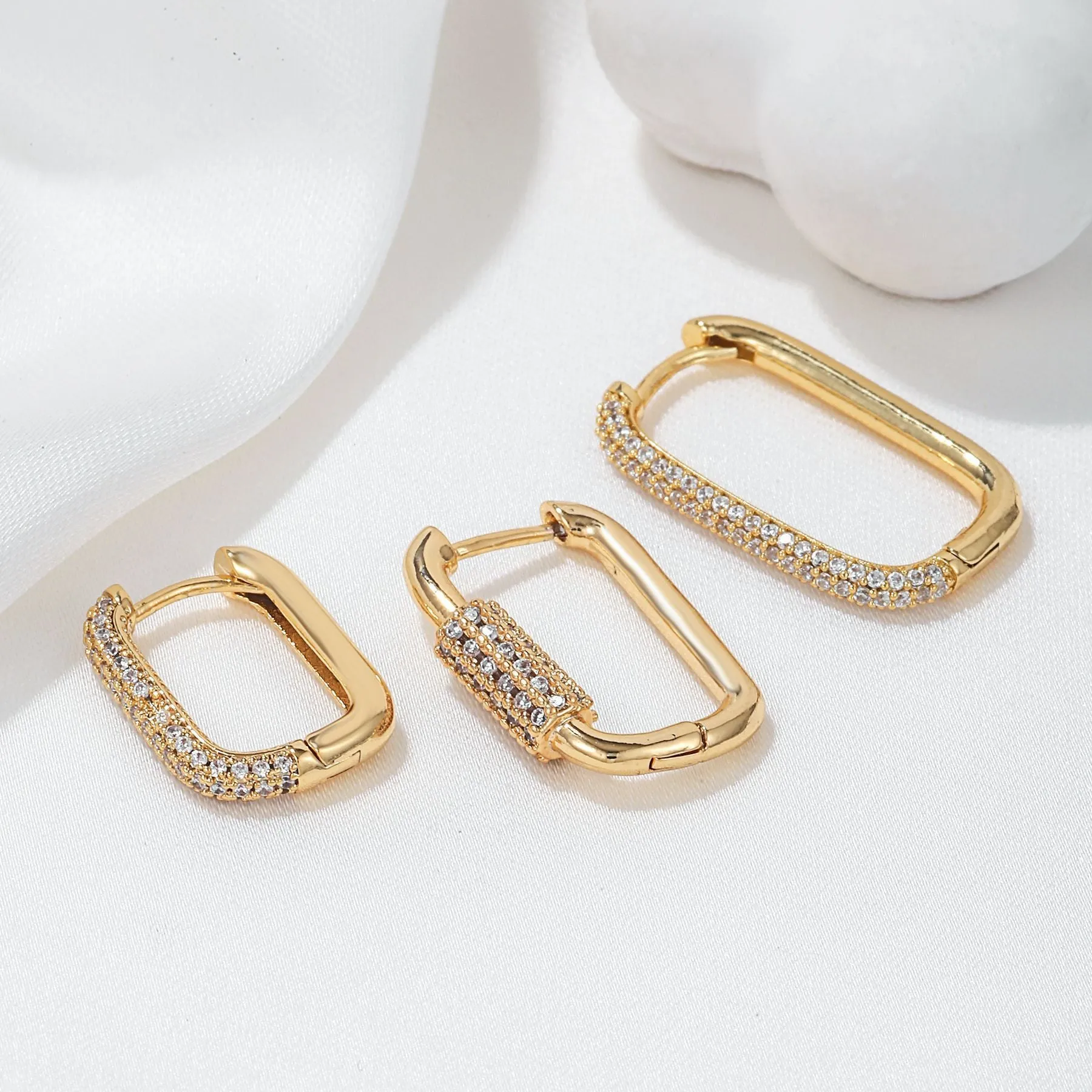 Geometric ear clip set with micro inlaid zircon jewellery in gold and white colour options
