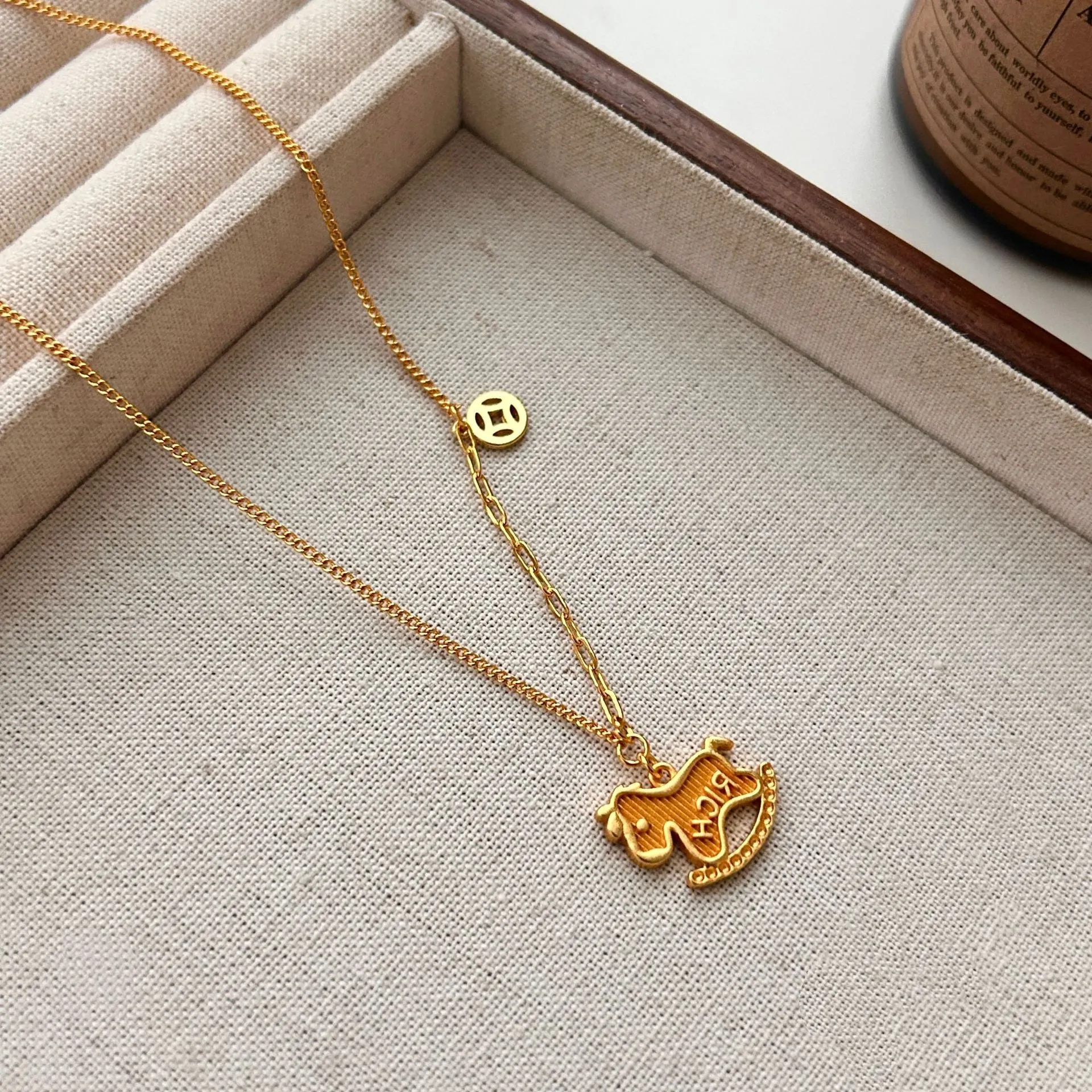 Copper horse pendant necklace for women with electroplated finish and regular chain