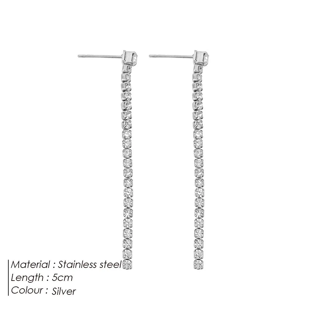 Women's geometric zircon earrings in gold or steel colour with linear Chinese design elements
