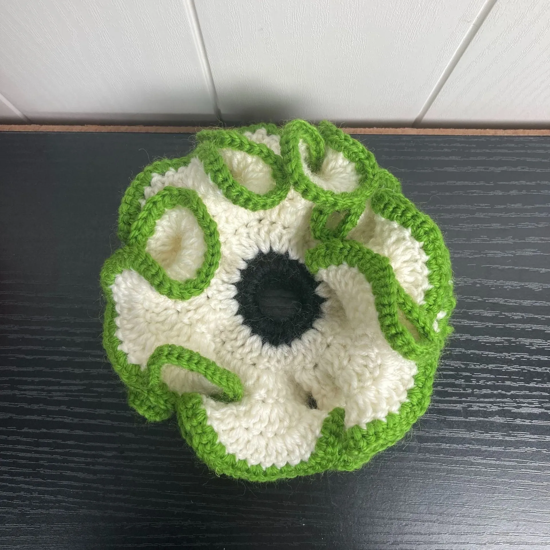 Girls cute bud hair ring with knitted flowers in pink and white polyester