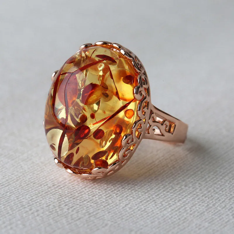 Beeswax amber ethnic ring with retro style on alloy band for men and women