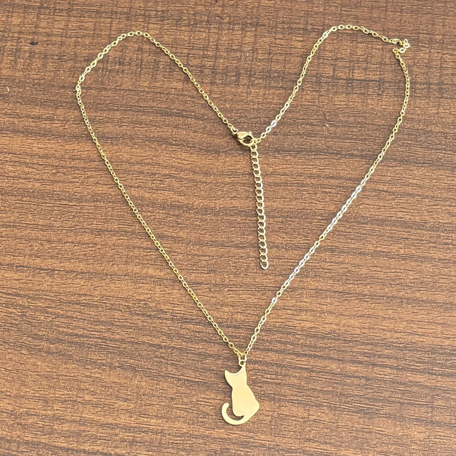 Hollow turtle pendant stainless steel necklace with gold plating and cross-chain style, adjustable 21-50cm