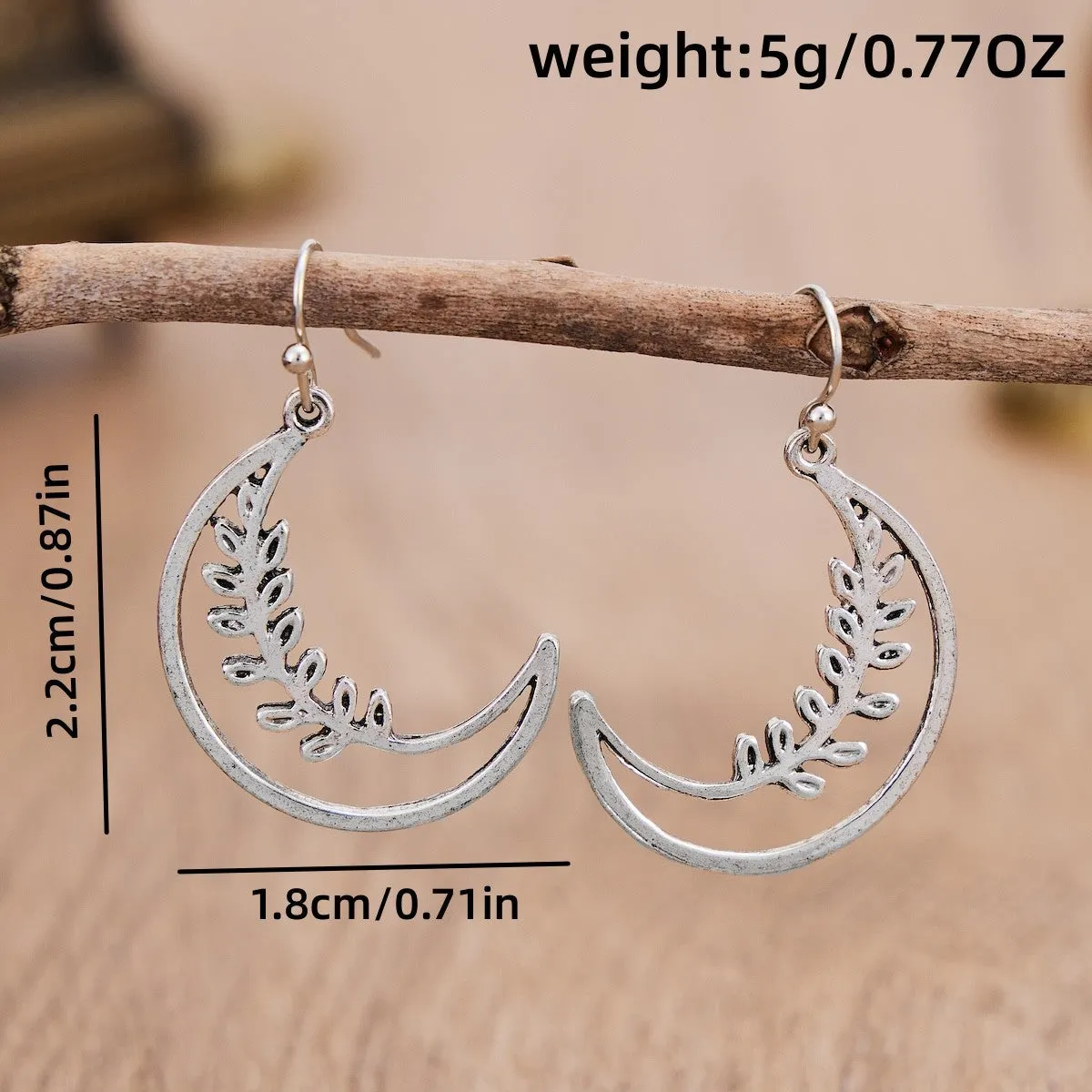 Retro alloy moon pendant earrings for women, geometric shape, picture colour, 1 pair on display