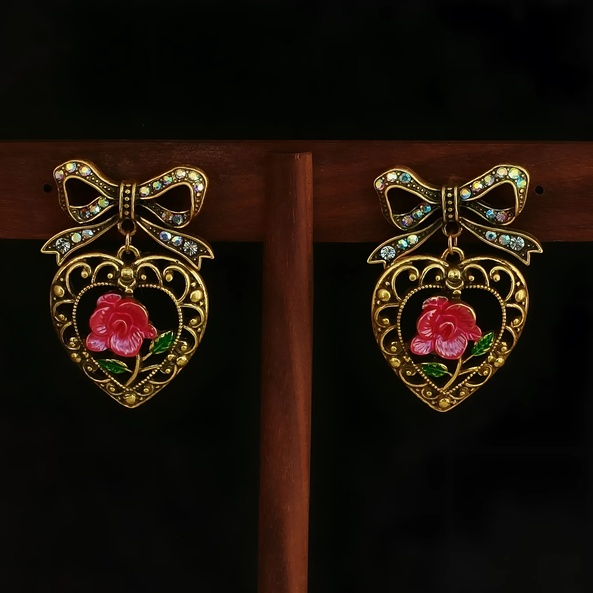 Copper alloy inlaid zirconium love heart rose bow hollow pattern earrings women Chinese style