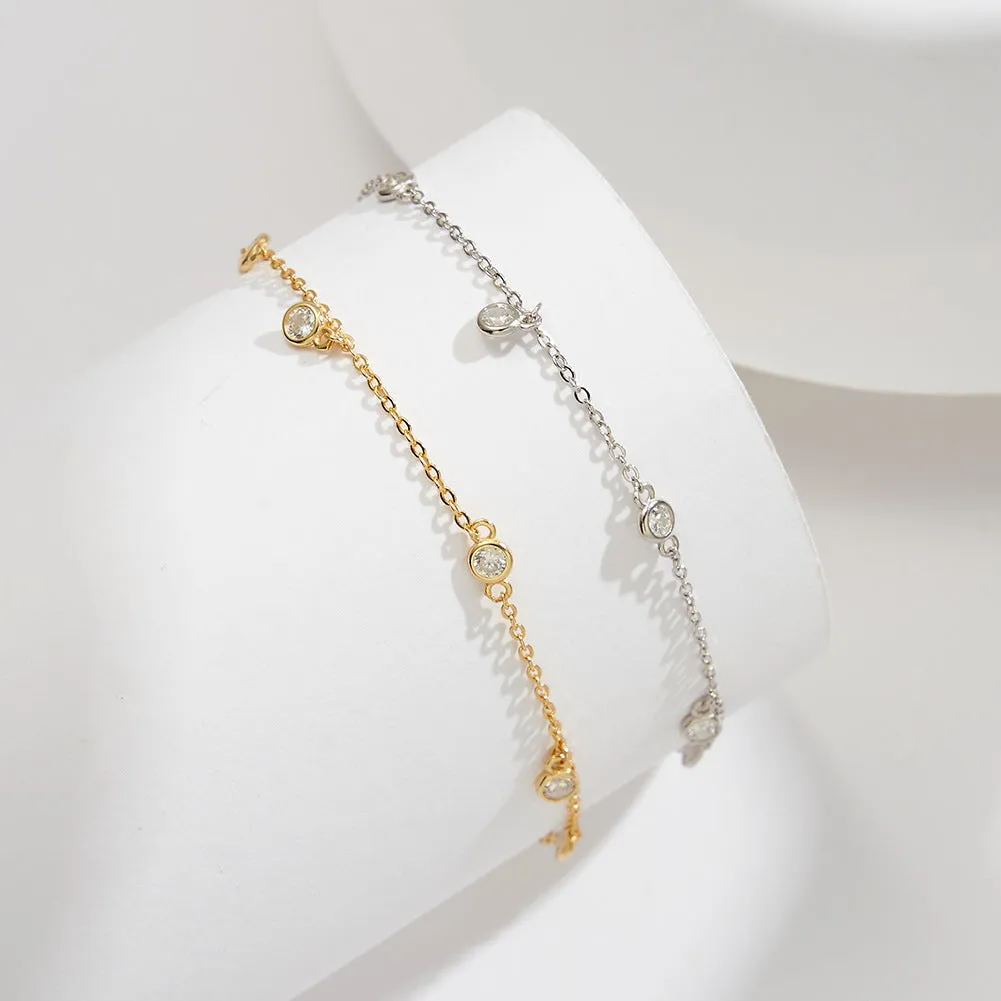 Women's silver anklet with geometric pendant in gold colour option