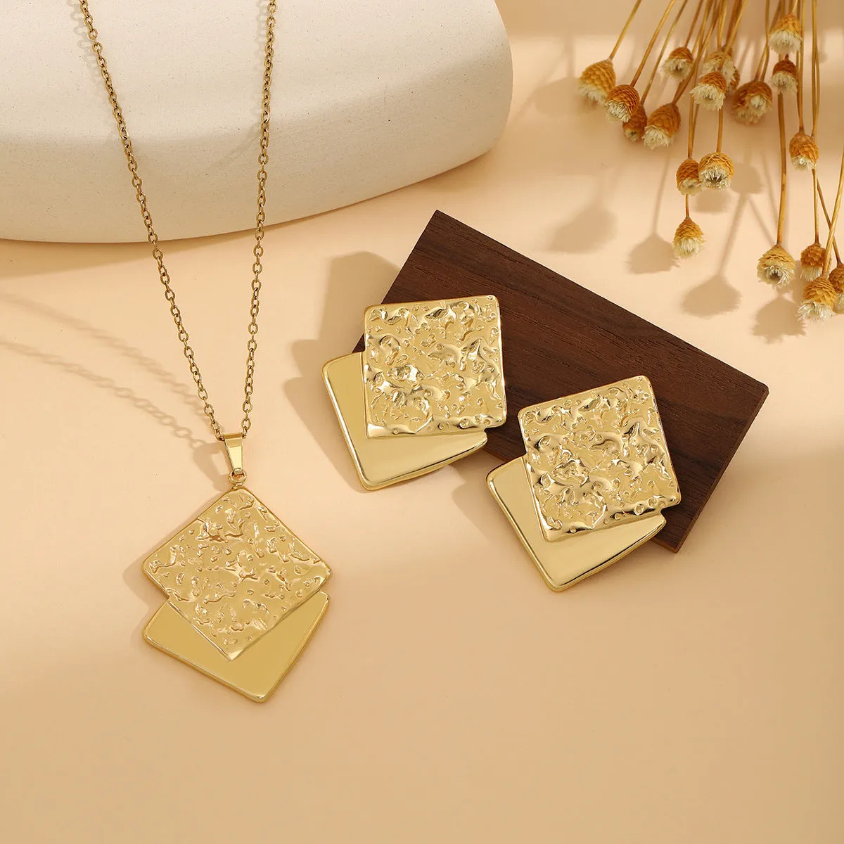 Geometric leaves texture flower love heart earrings and necklace set with stainless steel pendant on regular chain