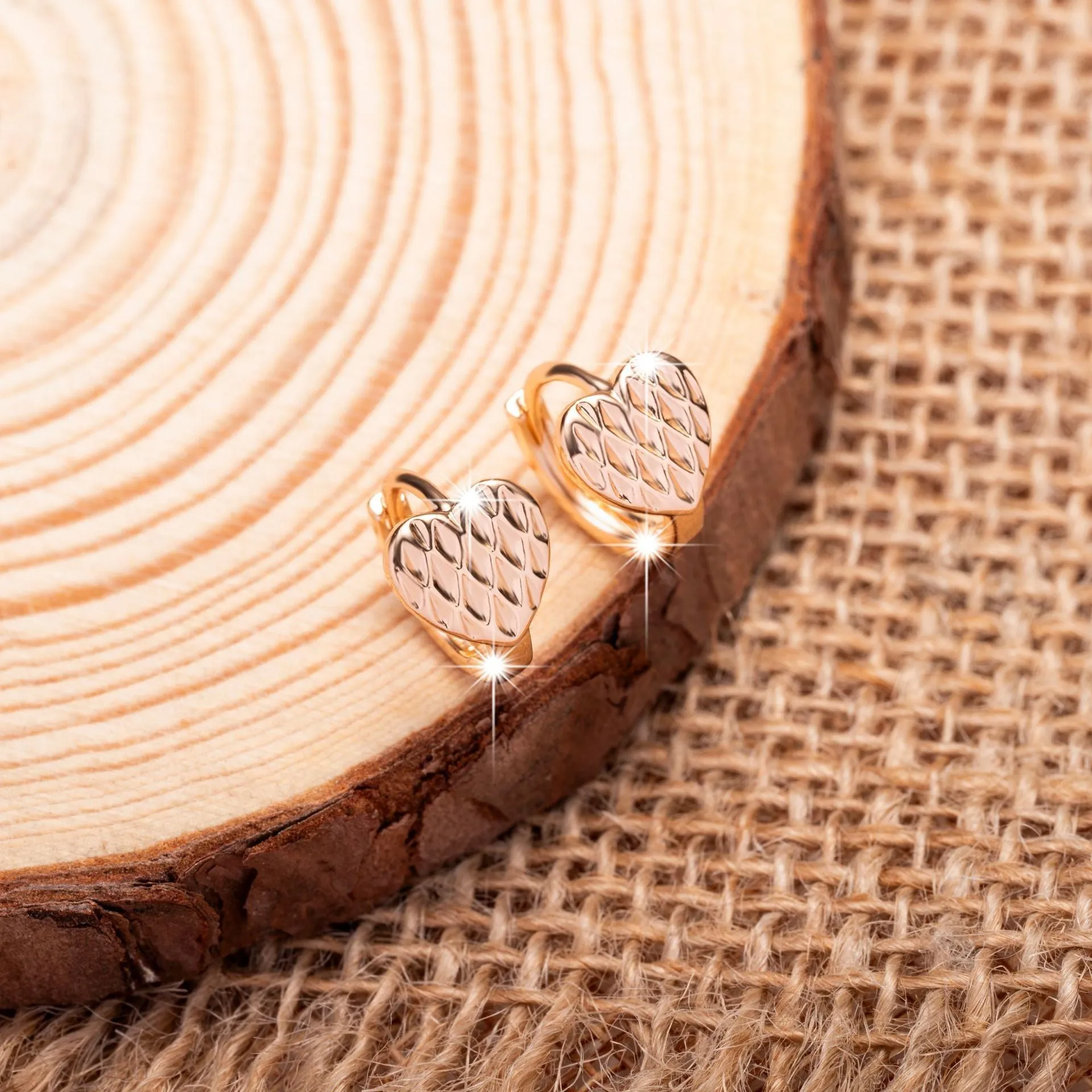 Rose gold heart-shaped copper earrings with simple style for women