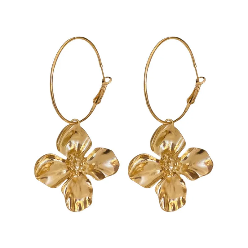 Silver needle metal flower earrings with gold electroplated finish, vintage style for women