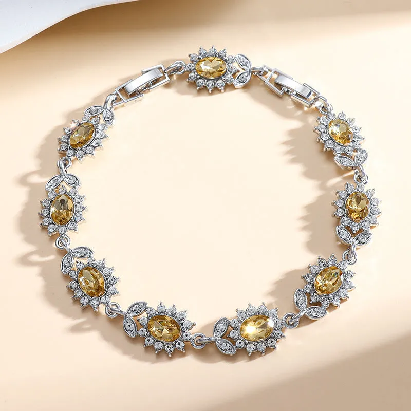 Personality Trend women's simple inlaid zircon bracelet in black onyx colour, electroplated alloy construction.