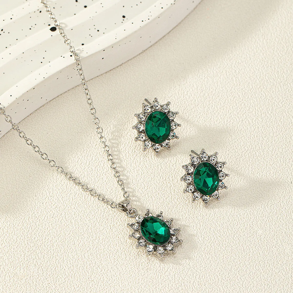 Women's sunflower zircon ear stud necklace suit in blue, red, green, champagne, black or colour options