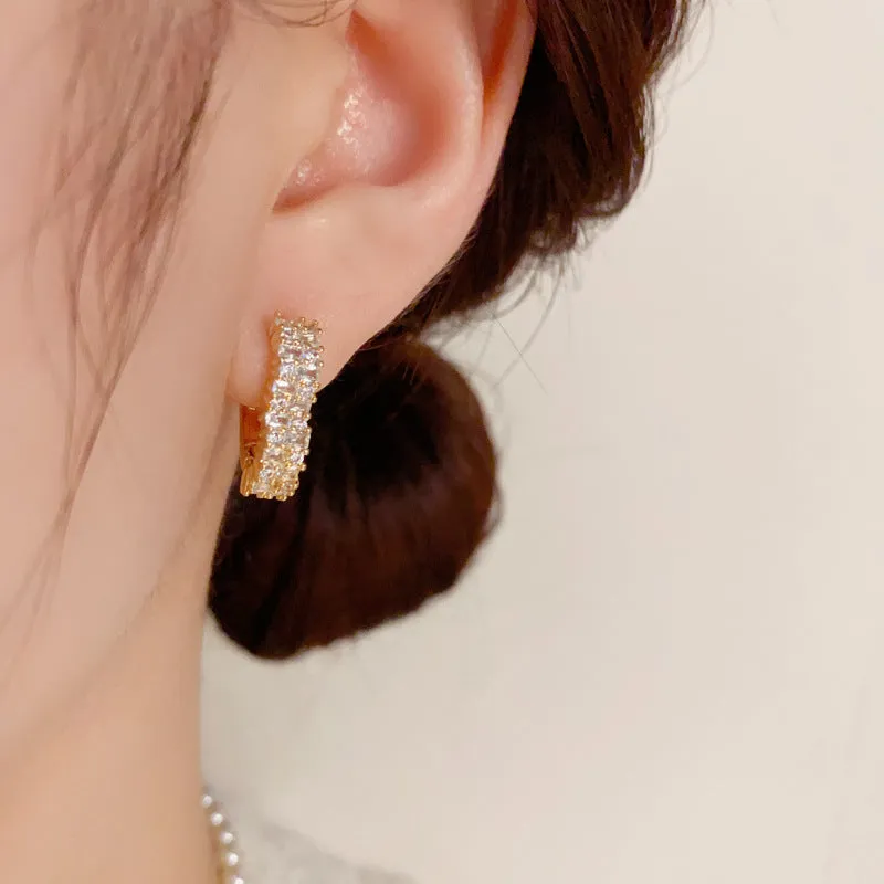 Heart shaped micro inlaid zircon ear clip with real gold plating on copper for women