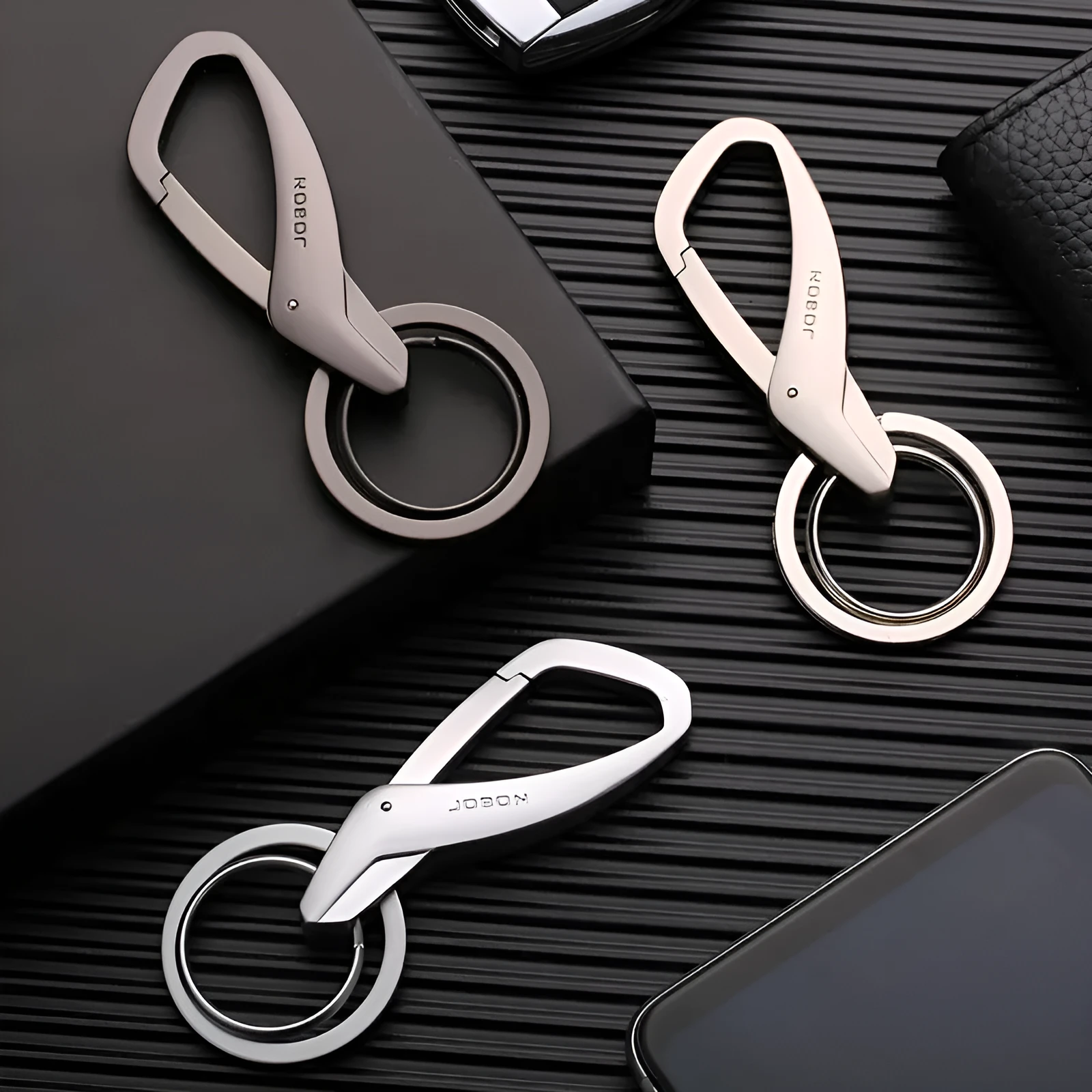 Zinc alloy car key waist hanging double ring keychain in black, chrome, and nickel colours