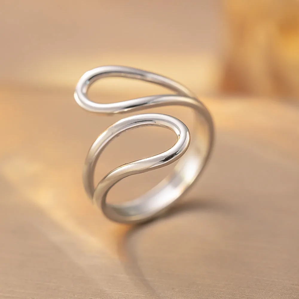 Open adjustable titanium steel love ring in gold colour, retro geometric split ring design