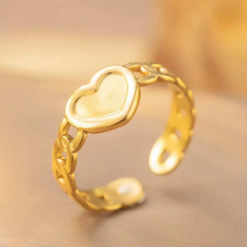 Open adjustable titanium steel love ring in gold colour, retro geometric split ring design