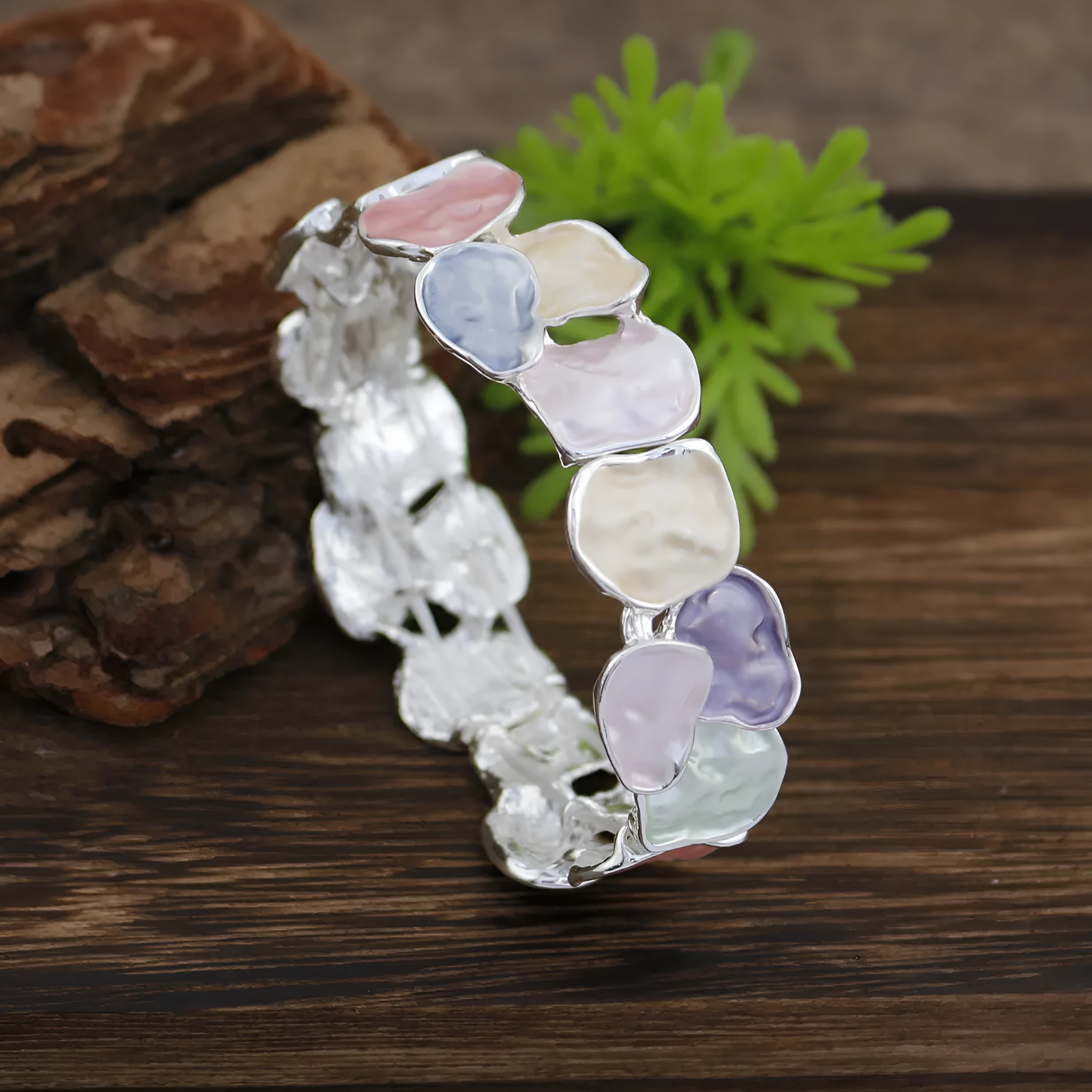 Enamel square geometric stretch bracelet in silver finish with colourful square pattern