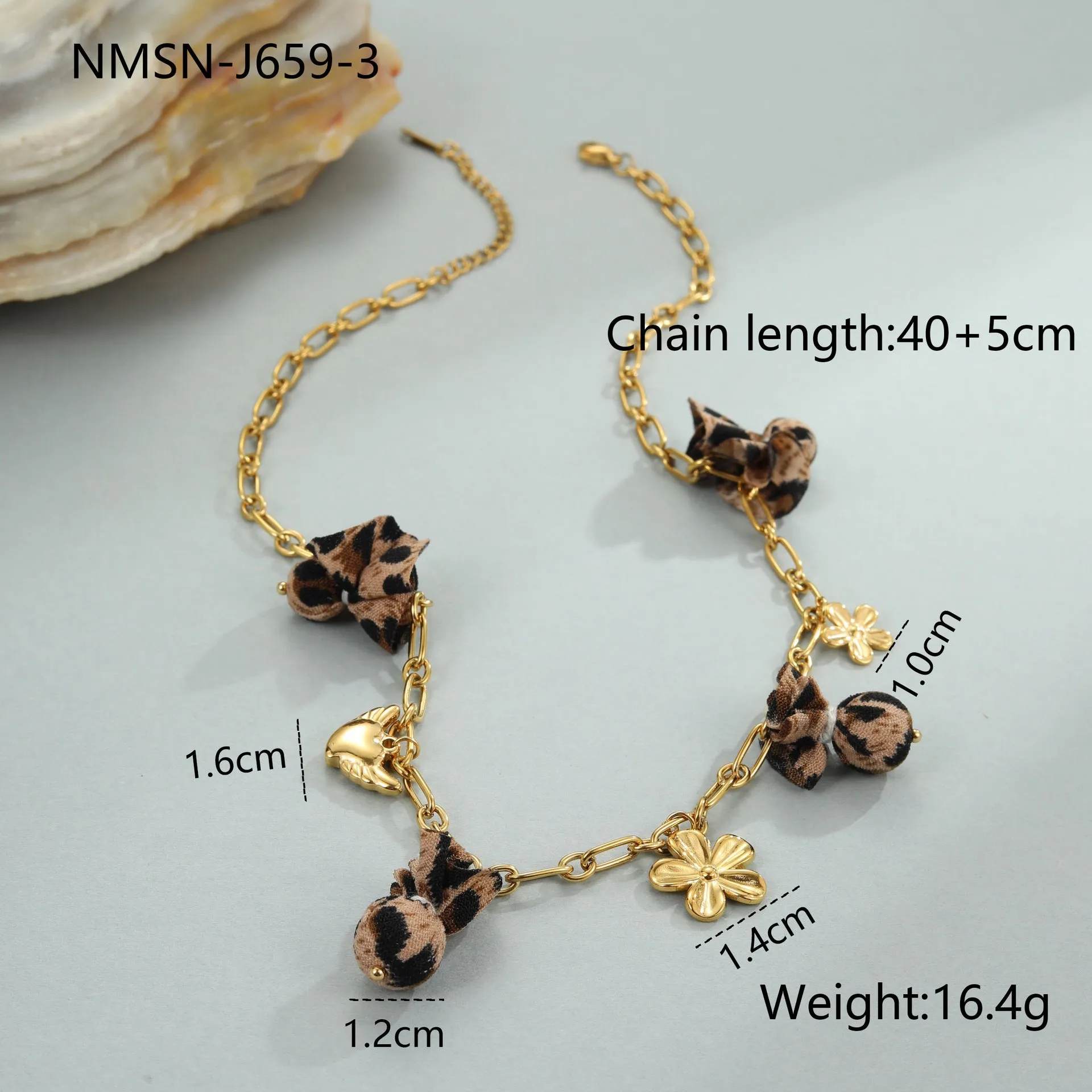 Stainless steel necklace with geometric leopard, hearts and flowers pendant on adjustable 41-50cm chain