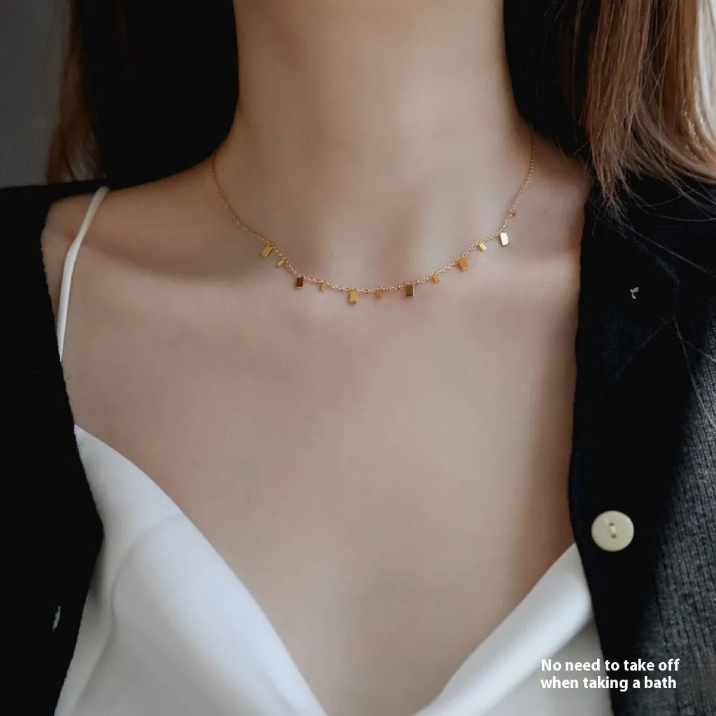 Titanium steel clavicle chain with electroplated finish O-ring chain and white diamond drop pendant