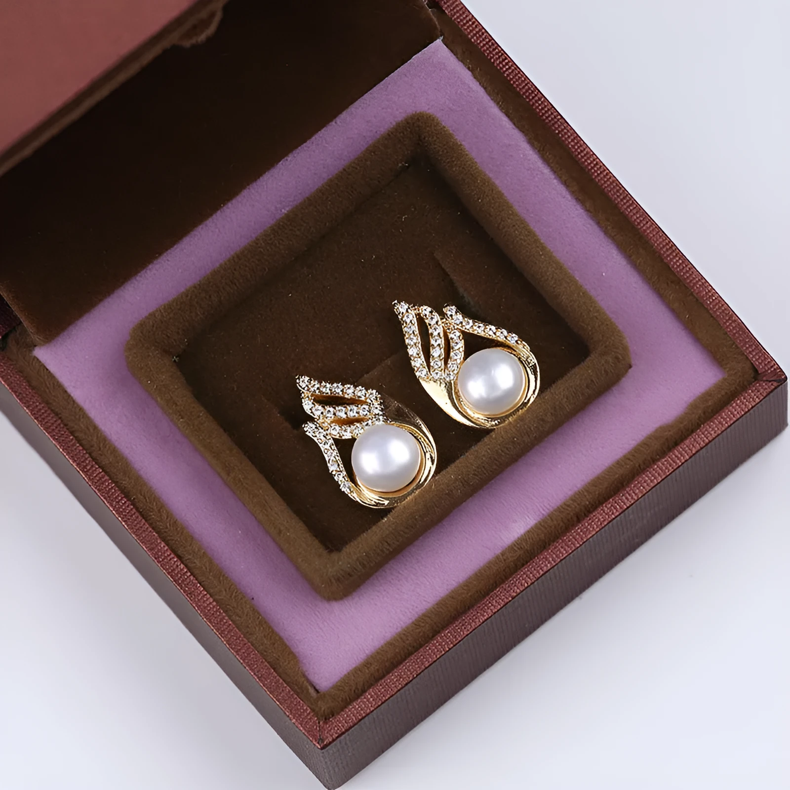 Cute small pearl jewellery copper-plated gold stud earrings for women in 15 colours