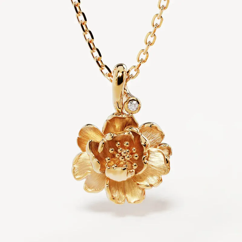 Women's creative all-match flower pendant necklace made of 304 stainless steel with 18K gold electroplating, 45cm chain length