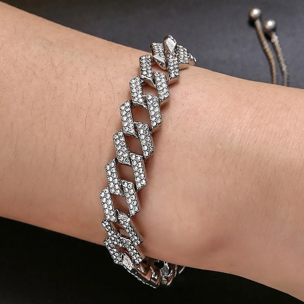 Hip hop unisex thick Figaro chain bracelet in gold with crystal inlay, drawstring closure