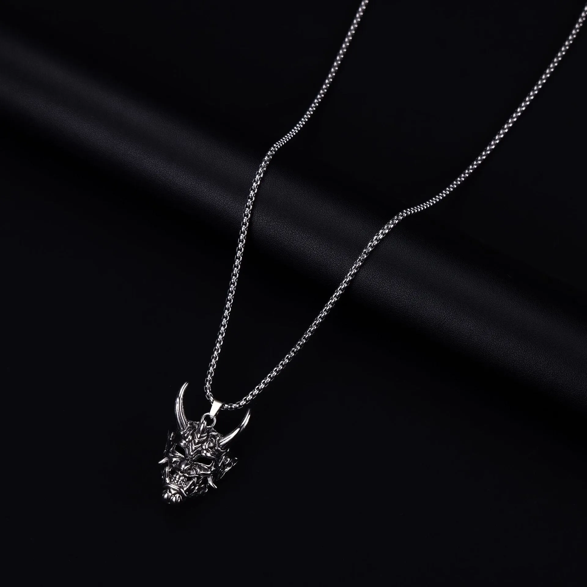 Men's silver-toned vintage necklace with a personalised 40mm alloy pendant on a matching chain.
