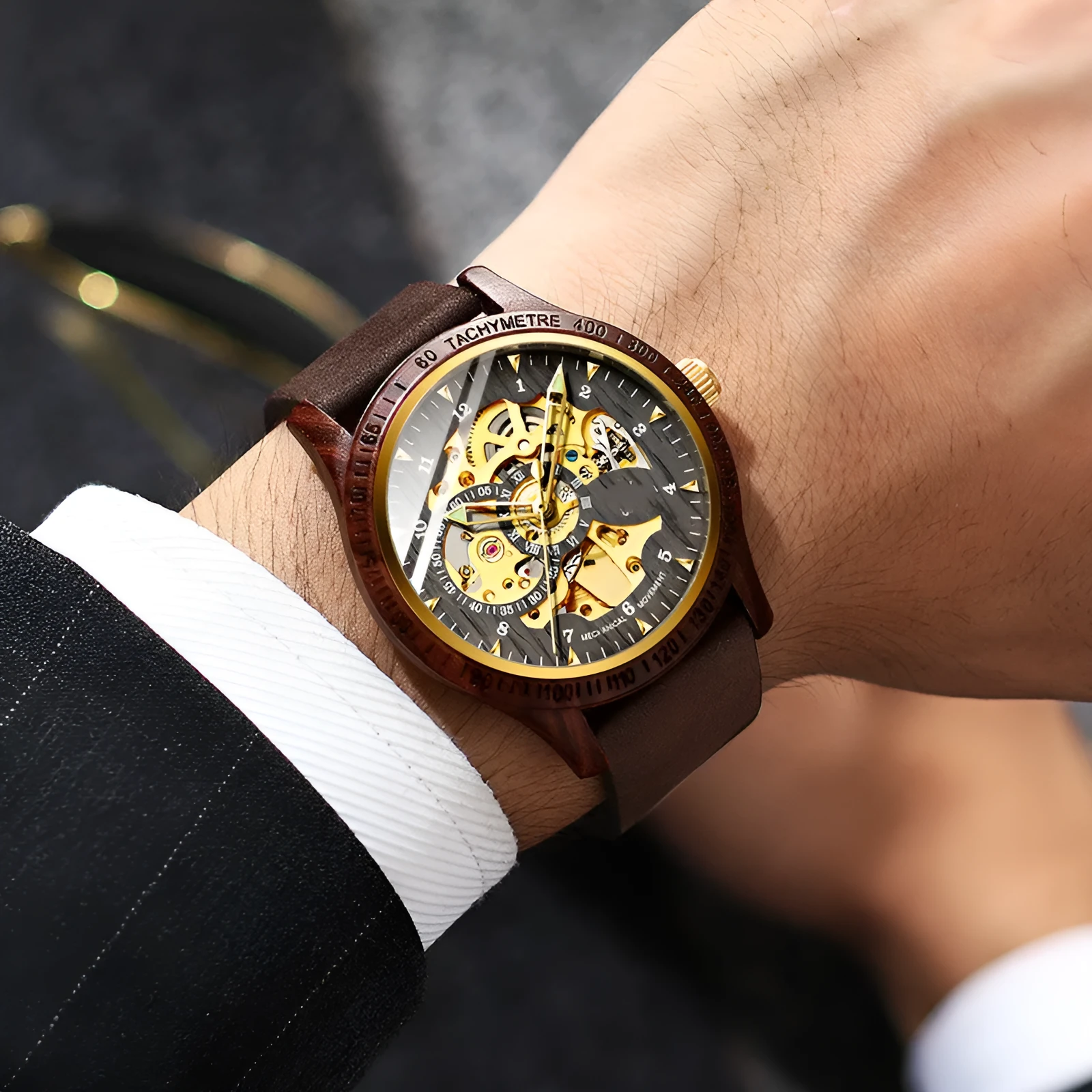 Fully automatic mechanical watch with wood alloy case, 44mm, mineral glass, brown leather strap on wrist