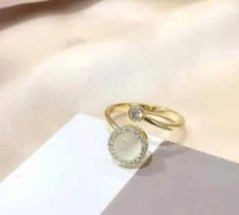 Gold adjustable spinner ring for women with flower bee design, copper alloy, zircon inlay, rotating band