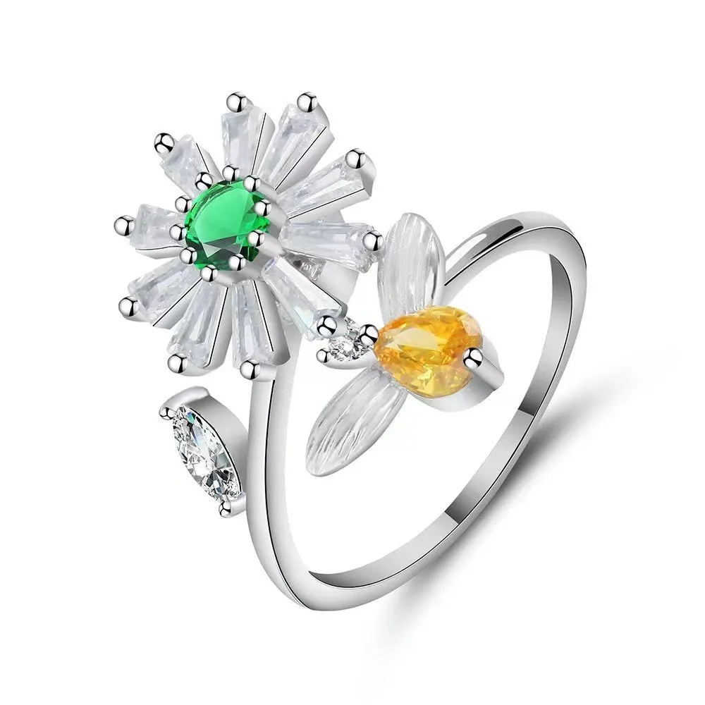 Gold adjustable spinner ring for women with flower bee design, copper alloy, zircon inlay, rotating band