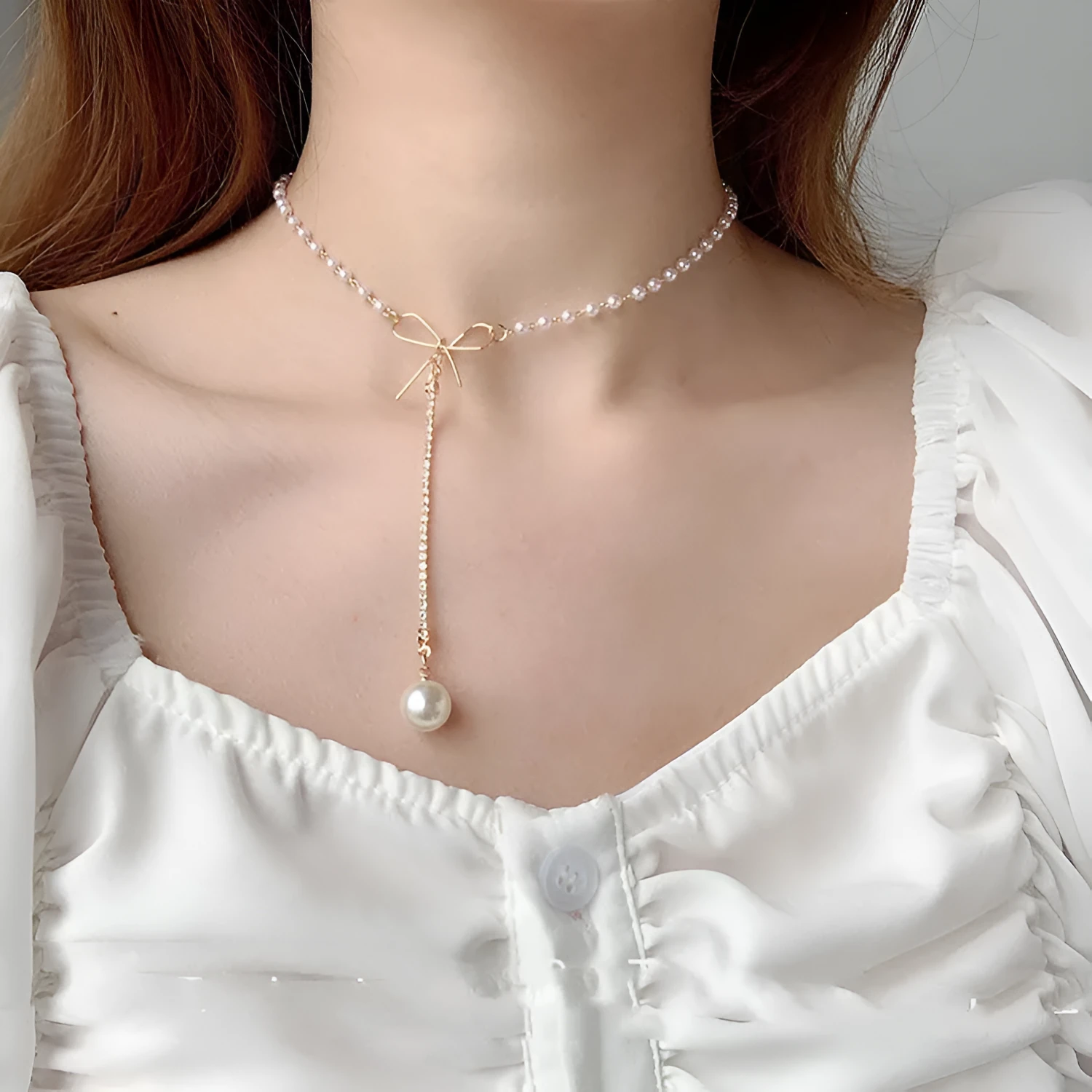 Women's cool wind fashion pearl necklace with alloy chain and pendant below 10cm, Japanese Korean style