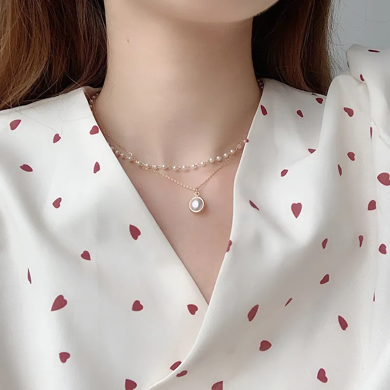 Women's cool wind fashion pearl necklace with alloy chain and pendant below 10cm, Japanese Korean style