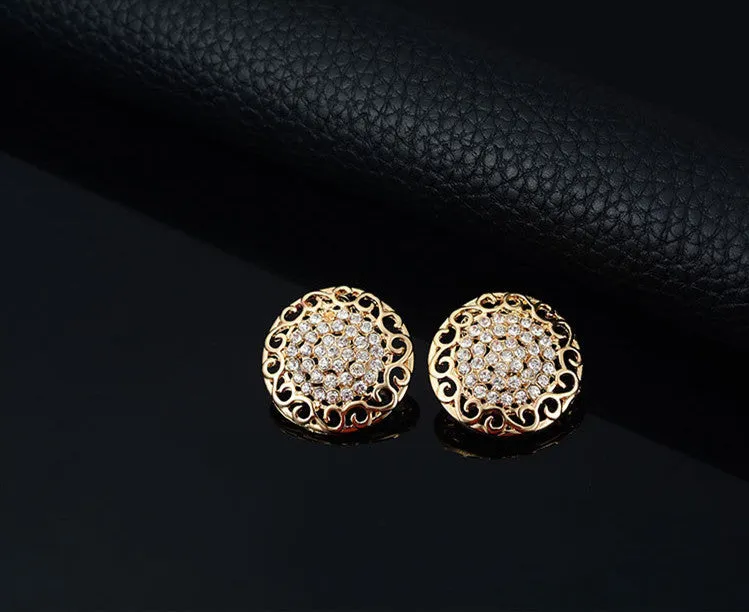 Gold jewellery four piece set with necklace, earrings, ring, and hand accessories featuring alloy and artificial gems