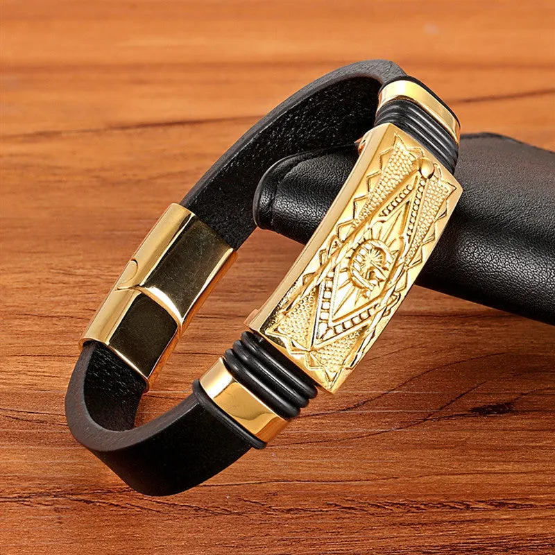 Titanium steel woven skeleton bracelet for men, scorpion design, 21cm length, gold colour