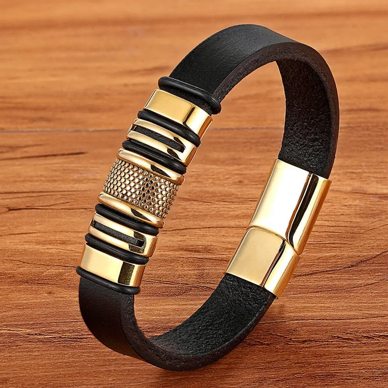Titanium steel woven skeleton bracelet for men, scorpion design, 21cm length, gold colour