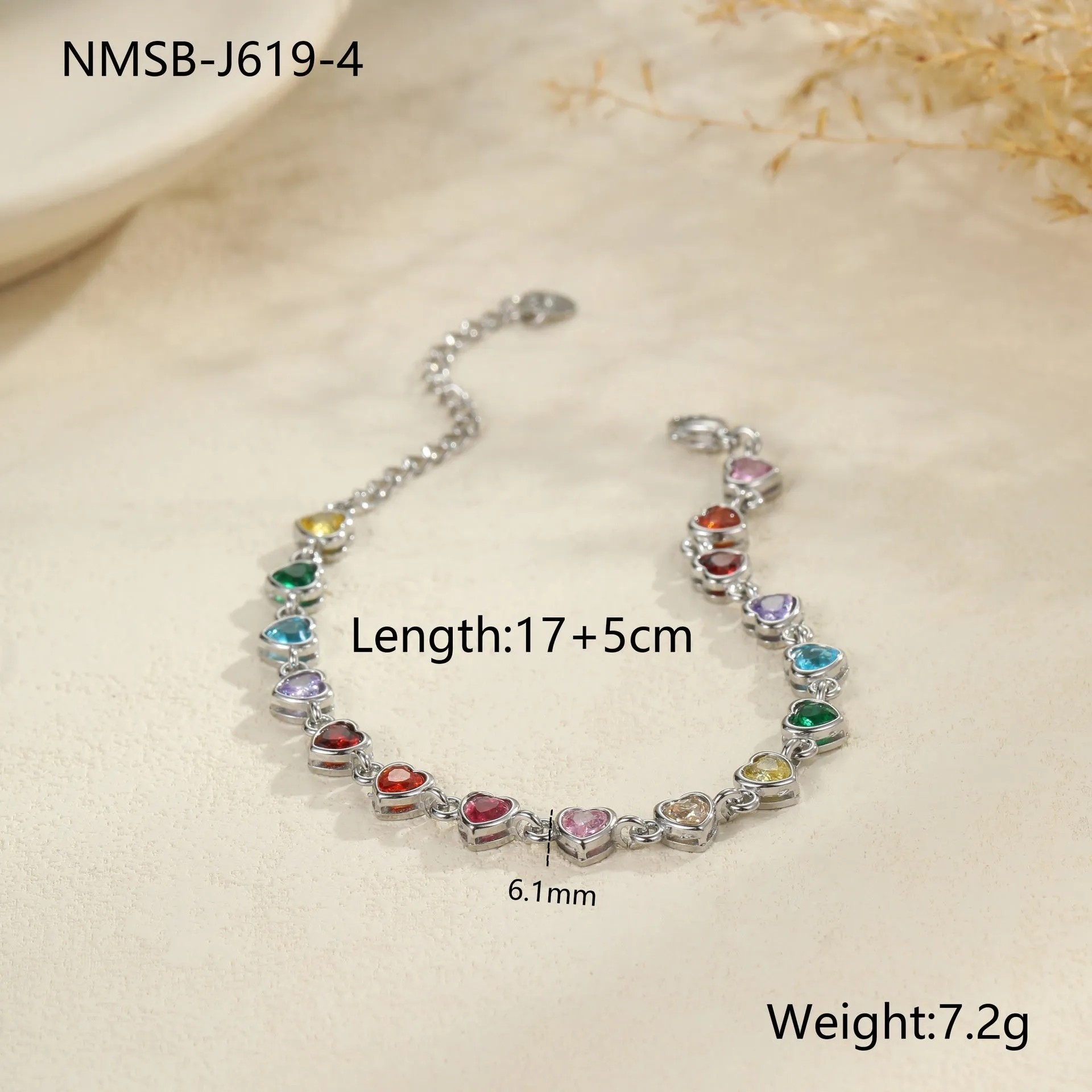 Women's stainless steel bracelet with 18K electroplated finish in heart, circle and square geometric shapes