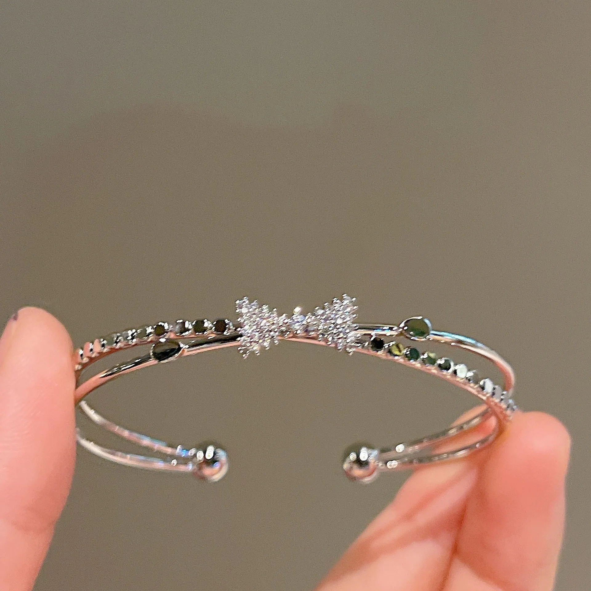 Women's silver electroplated copper bow bracelet with zircon stones minimal style
