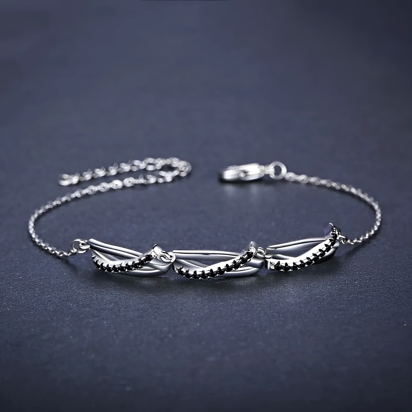 Creative ring bracelet for women in black natural zircon, light luxury style, anniversary gift
