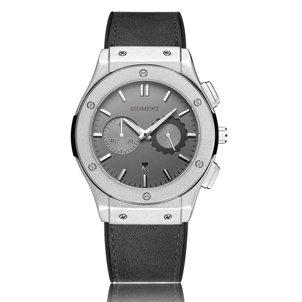 Sports calendar quartz watch with 40mm dial, 11mm thickness, 50m water resistance, stainless steel buckle, black dial