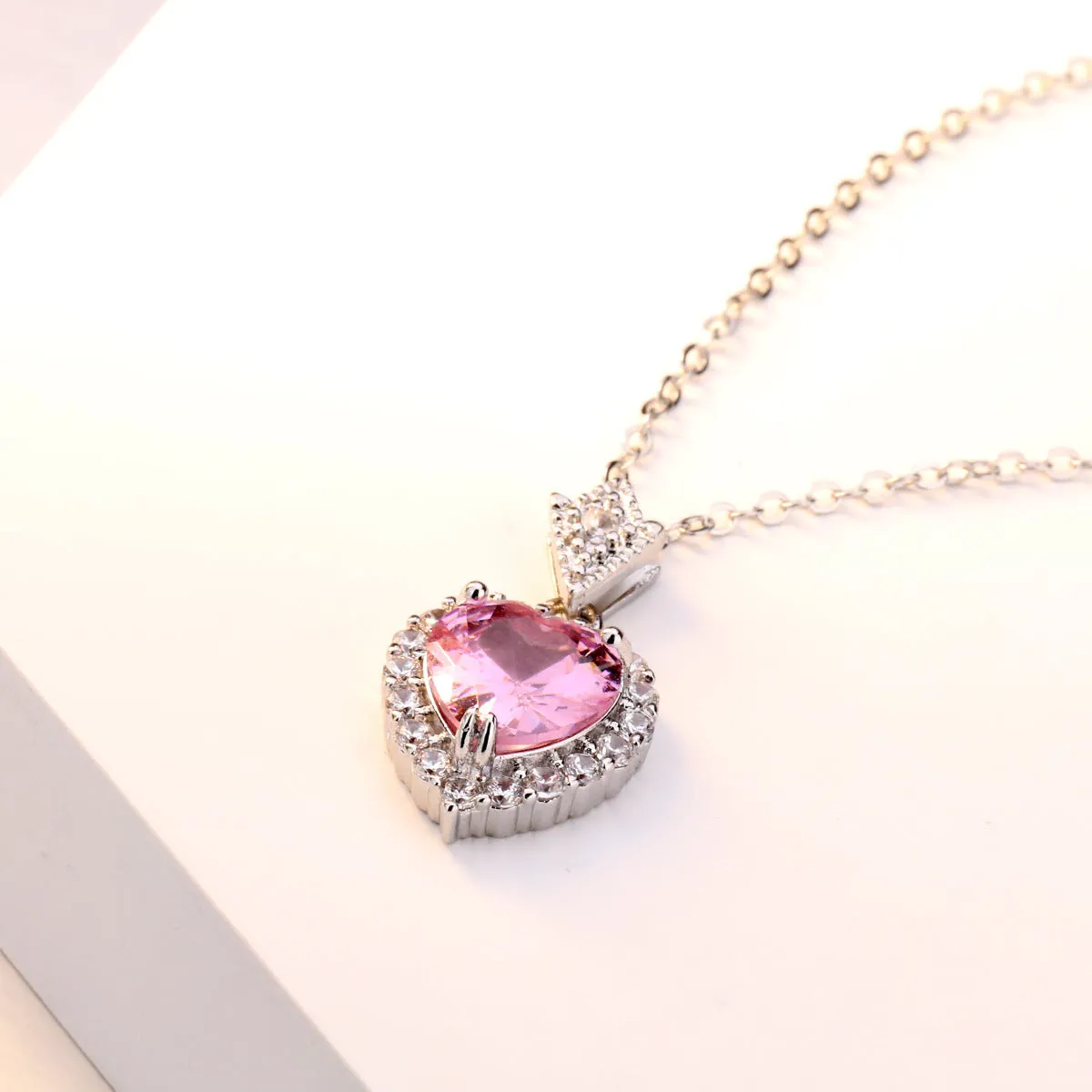 Micro-set zircon heart pendant necklace silver-tone white gold plated for women banquet jewellery