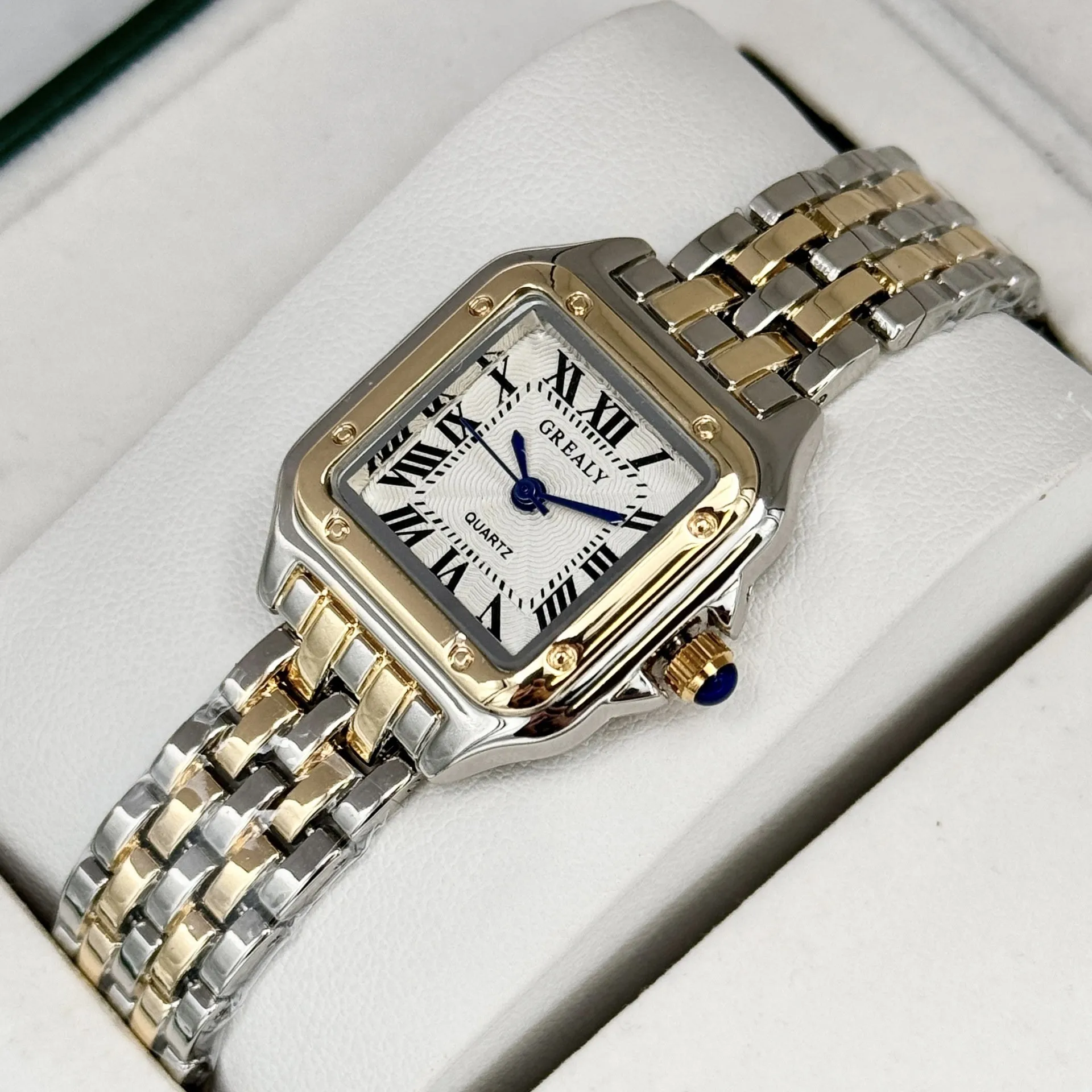 Waterproof women's square watch with alloy band and mineral glass mirror, gold white colour