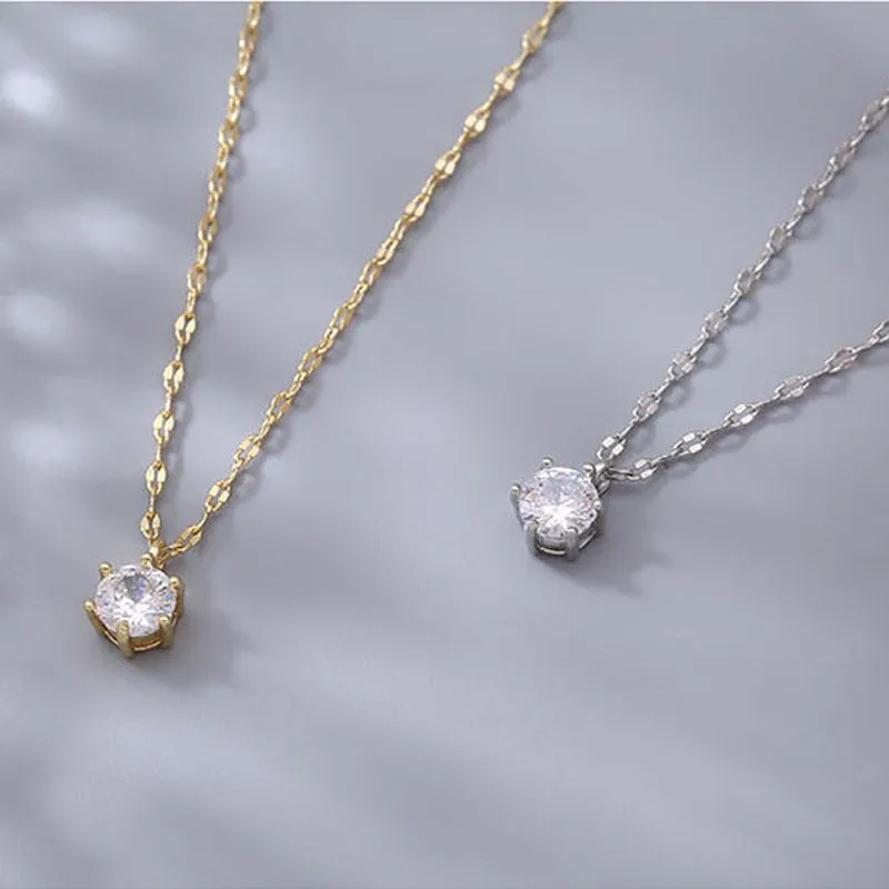 Women's copper pendant necklace with electroplated finish in copper white gold plated colour original design