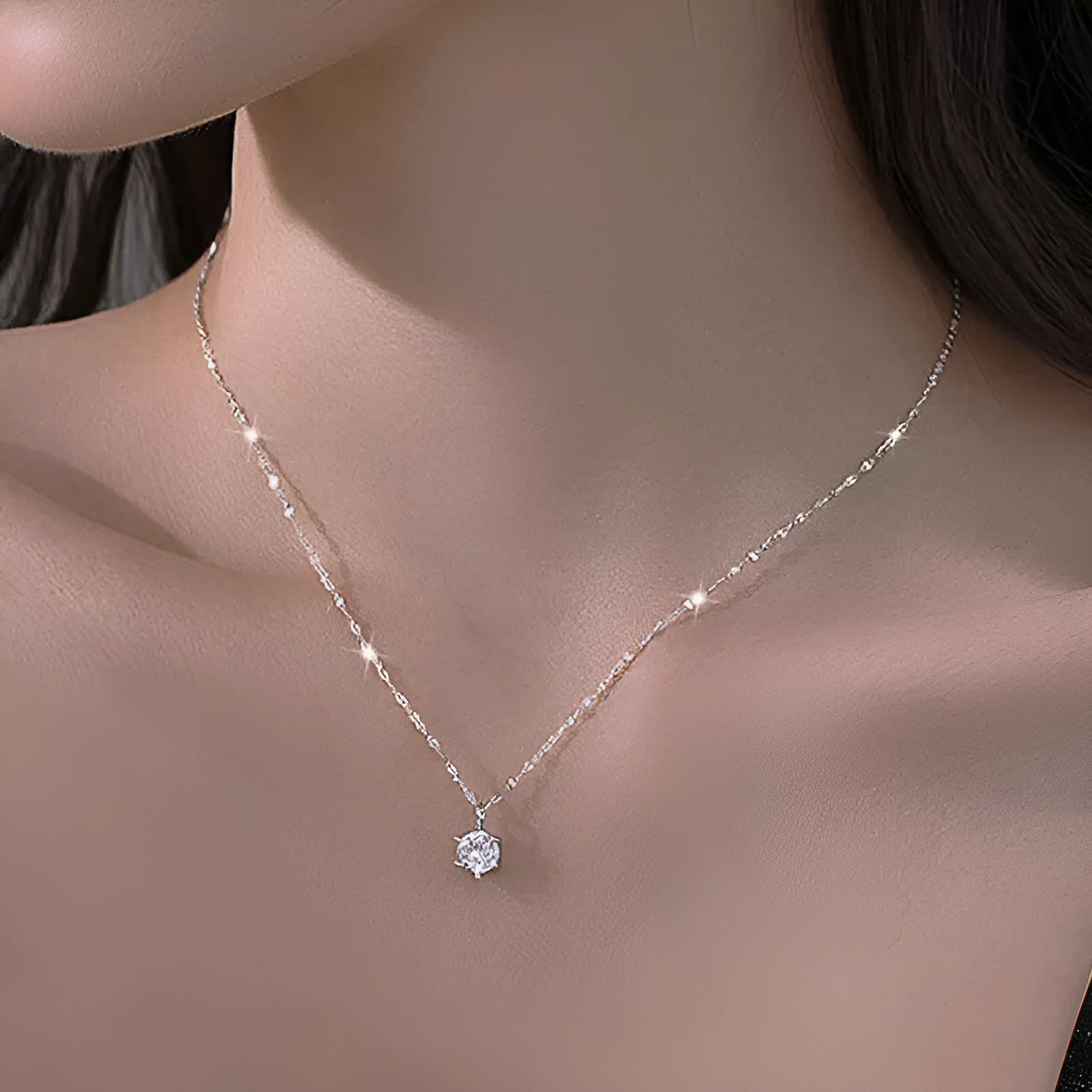 Women's copper pendant necklace with electroplated finish in copper white gold plated colour original design