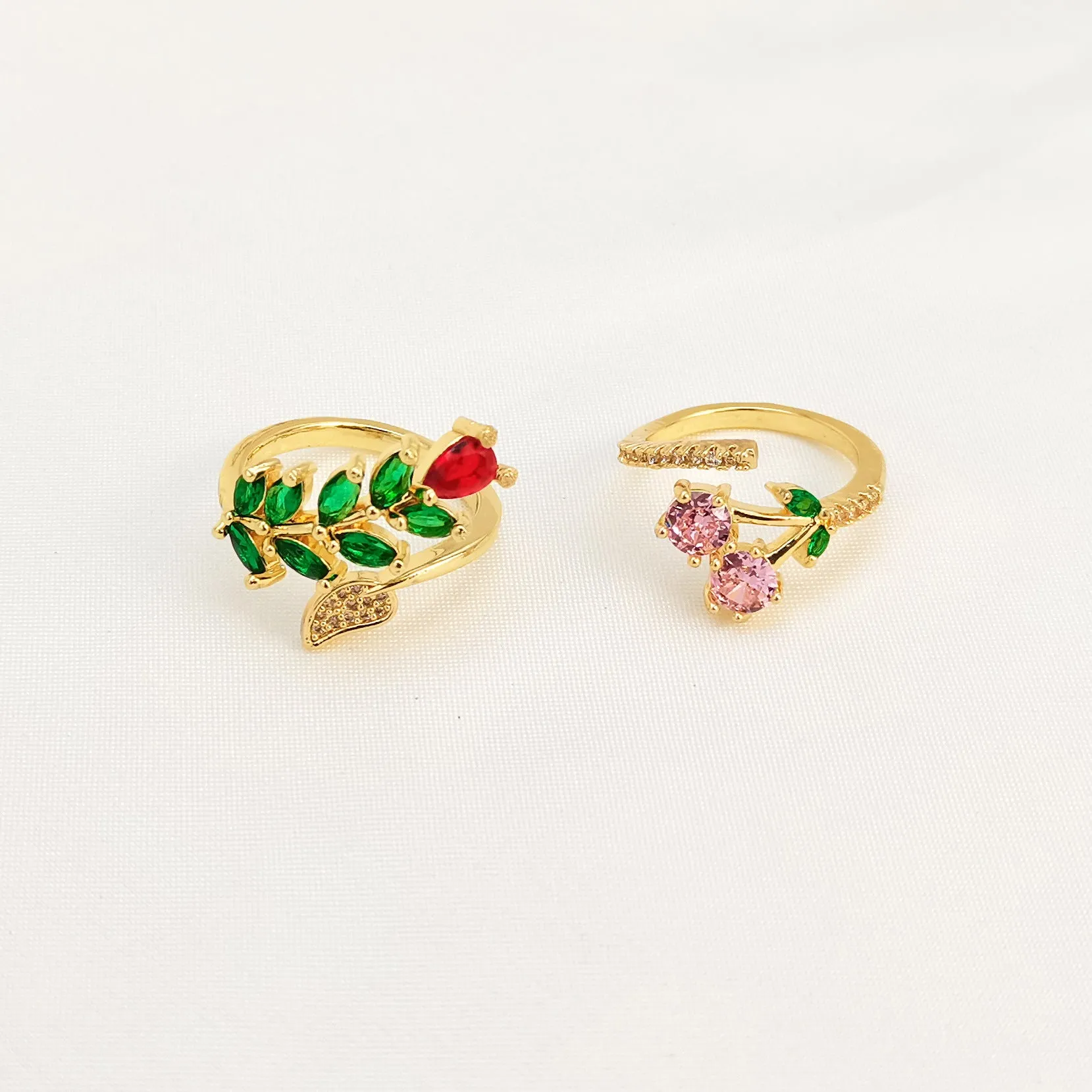 Women's copper open ring with geometric leaf pattern and split adjustable design