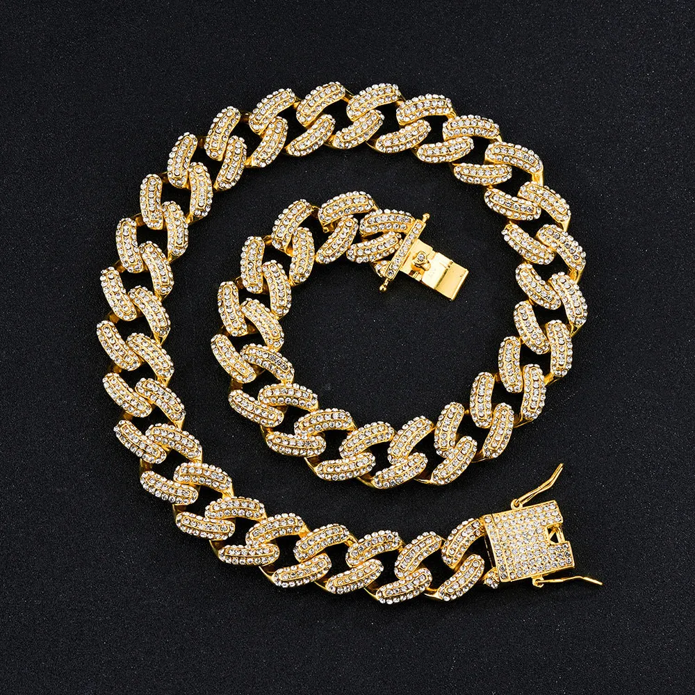 Gold hip hop rhinestone necklace with geometric design and clavicle chain in zinc alloy