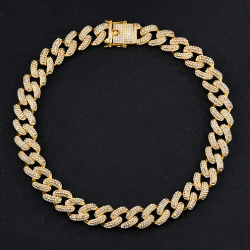 Gold hip hop rhinestone necklace with geometric design and clavicle chain in zinc alloy