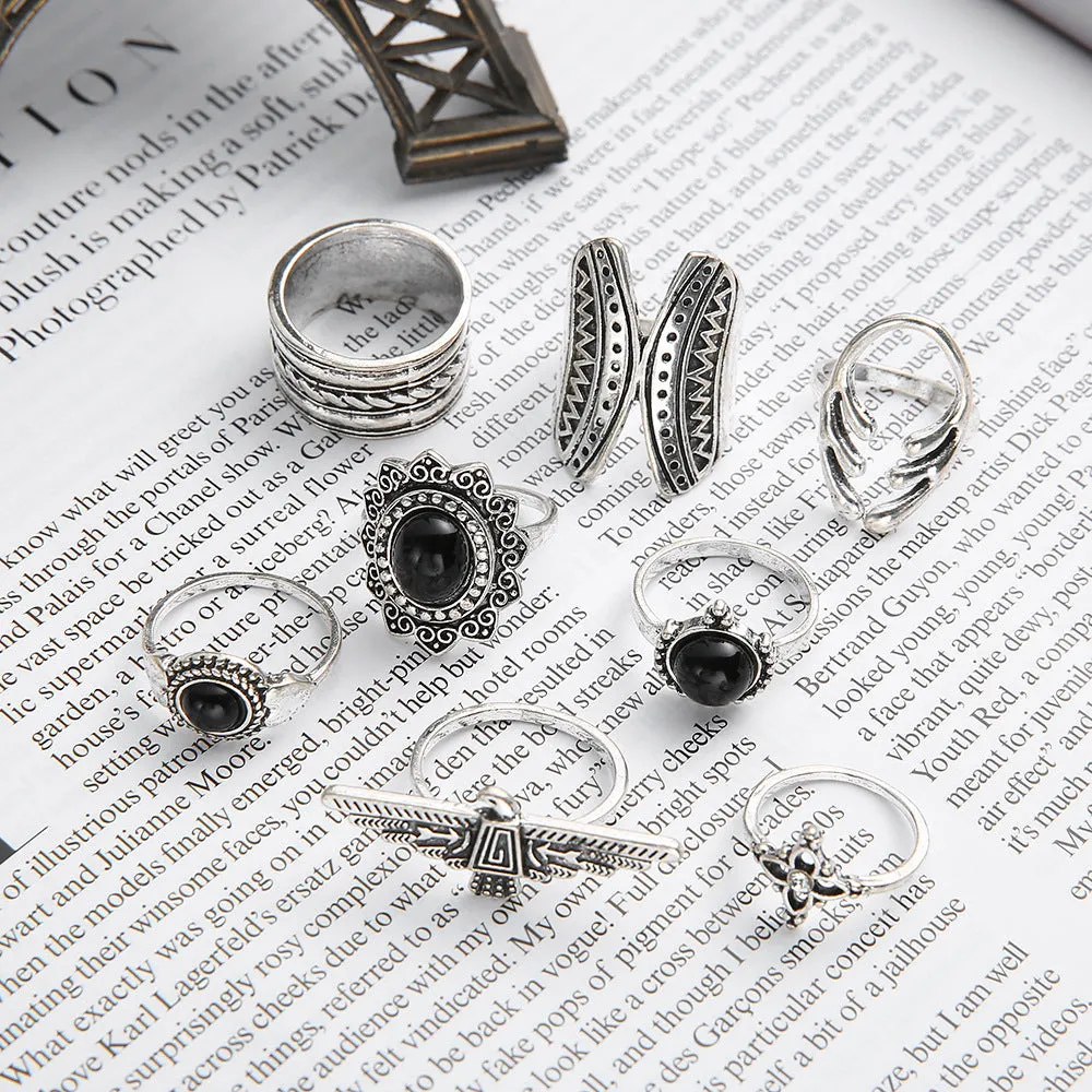 Alloy black gem U-shaped electroplated ring on display, silver colour option